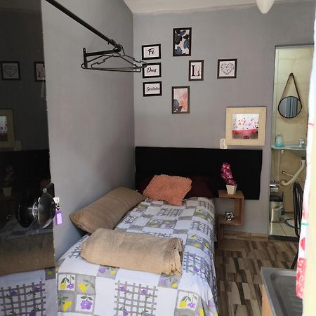 ロンドリーナ Casa Amarelaヴィラ エクステリア 写真